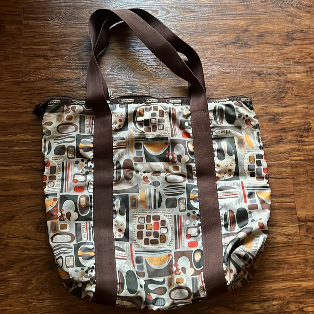 Lesportsac tote brown bag early aughts design - Picture 3 of 6